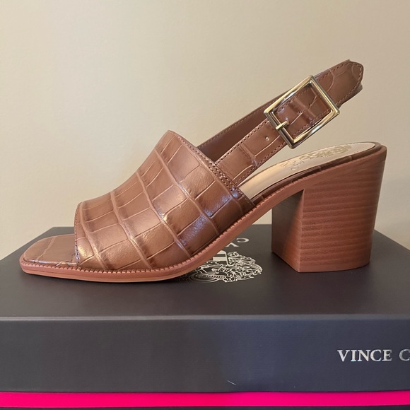 Vince Camuto Brendiza, Open Toe Sandals, Camel, 8.5M NWT - Picture 2 of 8